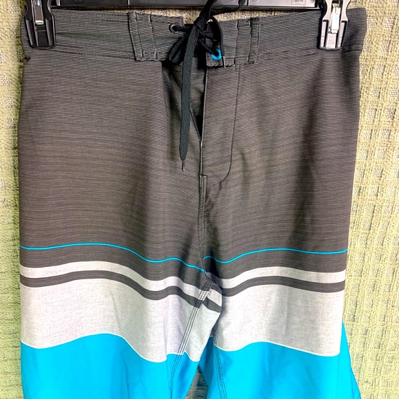 Mens Academy Board shorts Swim Trunks Sz 38 Large. - Picture 1 of 5
